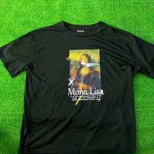 A pixel Mona, Lisa graphic T-shirt
